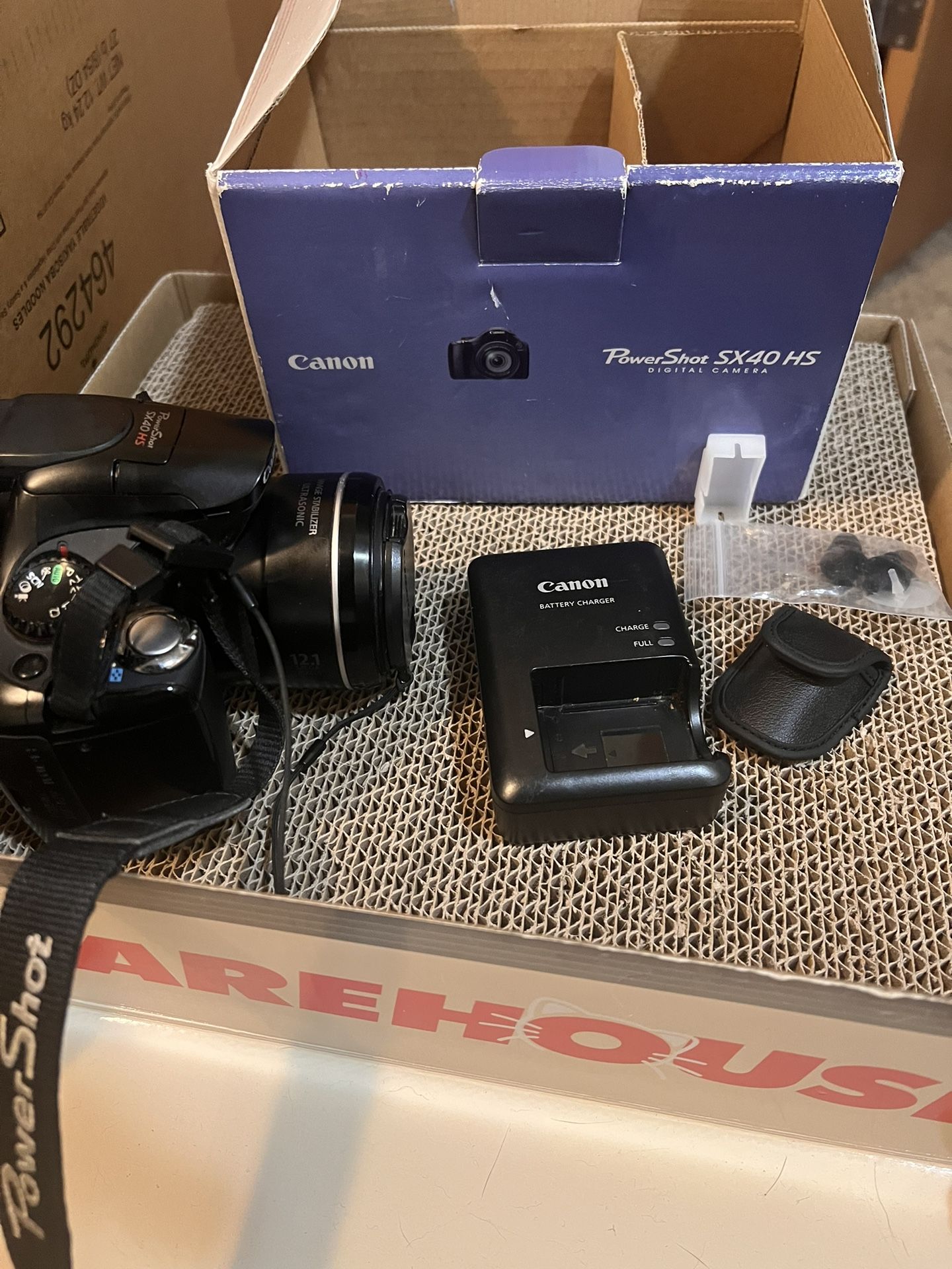 Canon SX40 HS Digital Camera