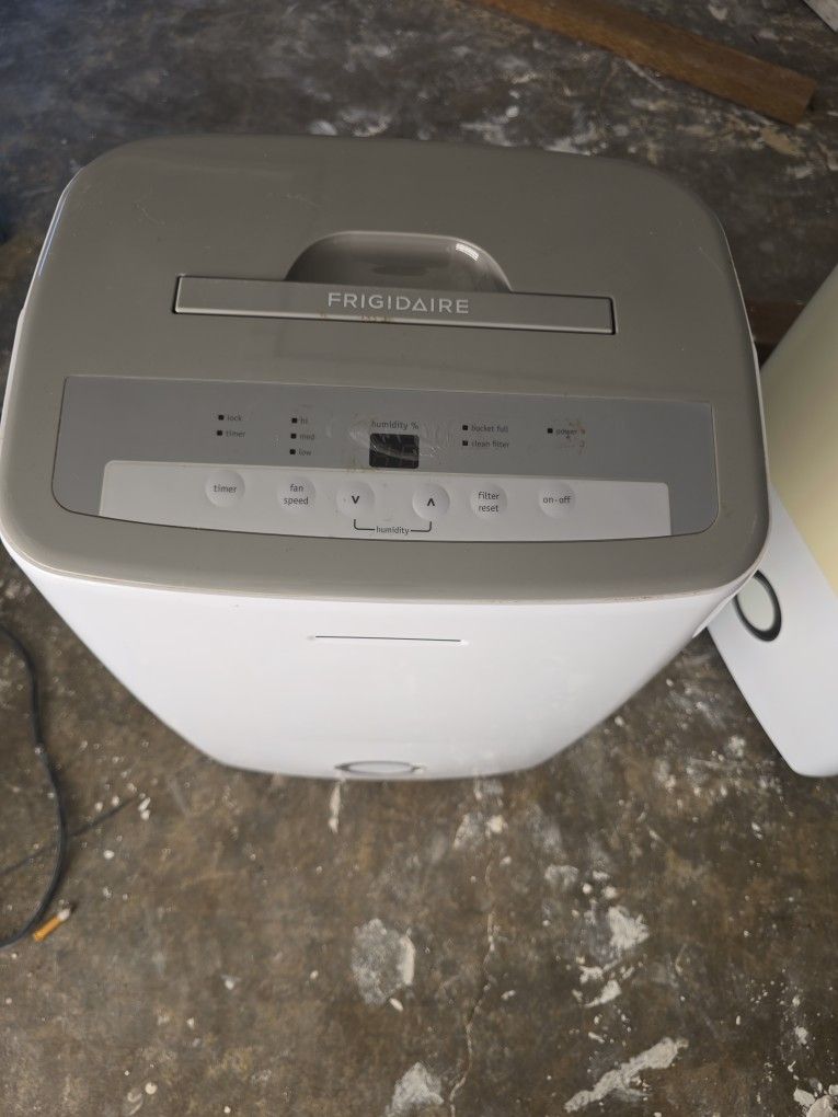 Dehumidifier