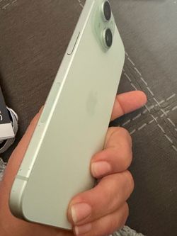 IPHONE 15  UNLOCKED 256GB