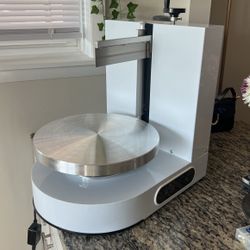 Cake Decorating Machine