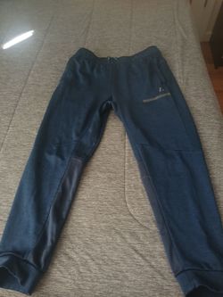 Russell Athletic Navy Jogger Sweatpants ( give me an offer on it)