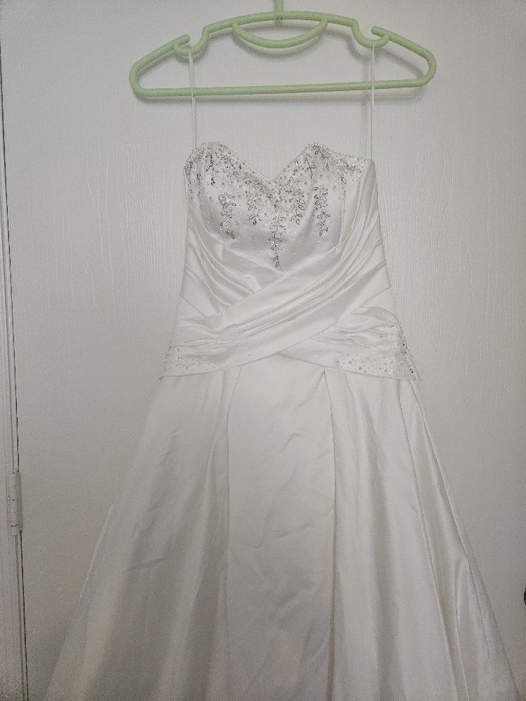 Champagne White Wedding Dress