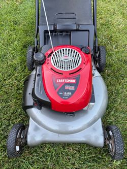 Craftsman Lawn Mower (Excellent Condition)