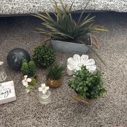 Miscellaneous Decor Items