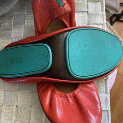 Tieks By Gavrieli, Razzleberry Red
