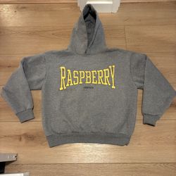 GV Raspberry Japan Hoodie Sz M