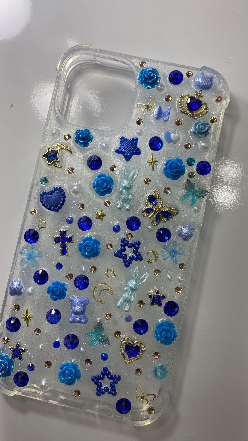 junk phone case /iphone 13-14 ( comes in any size phone )