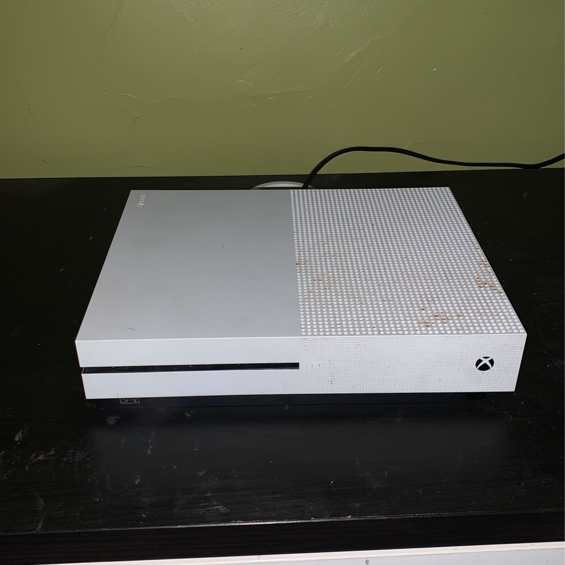  Xbox One S