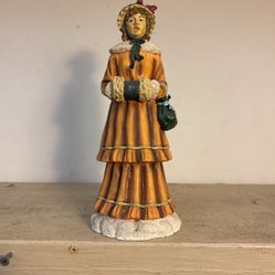 Lady singing, seasonal ceramic sculpture