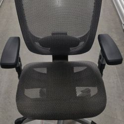 Ergonomic Mesh Office Chair