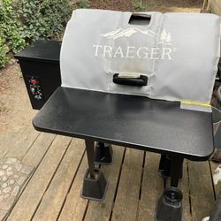 Traeger Grill Tailgate 