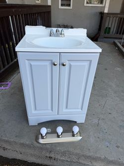 24” vanity