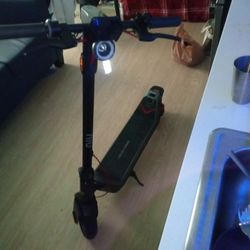 Niu KQi3 Max Electric Scooter 