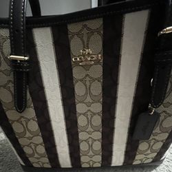 Coach Tote Purse  with matching wallet.