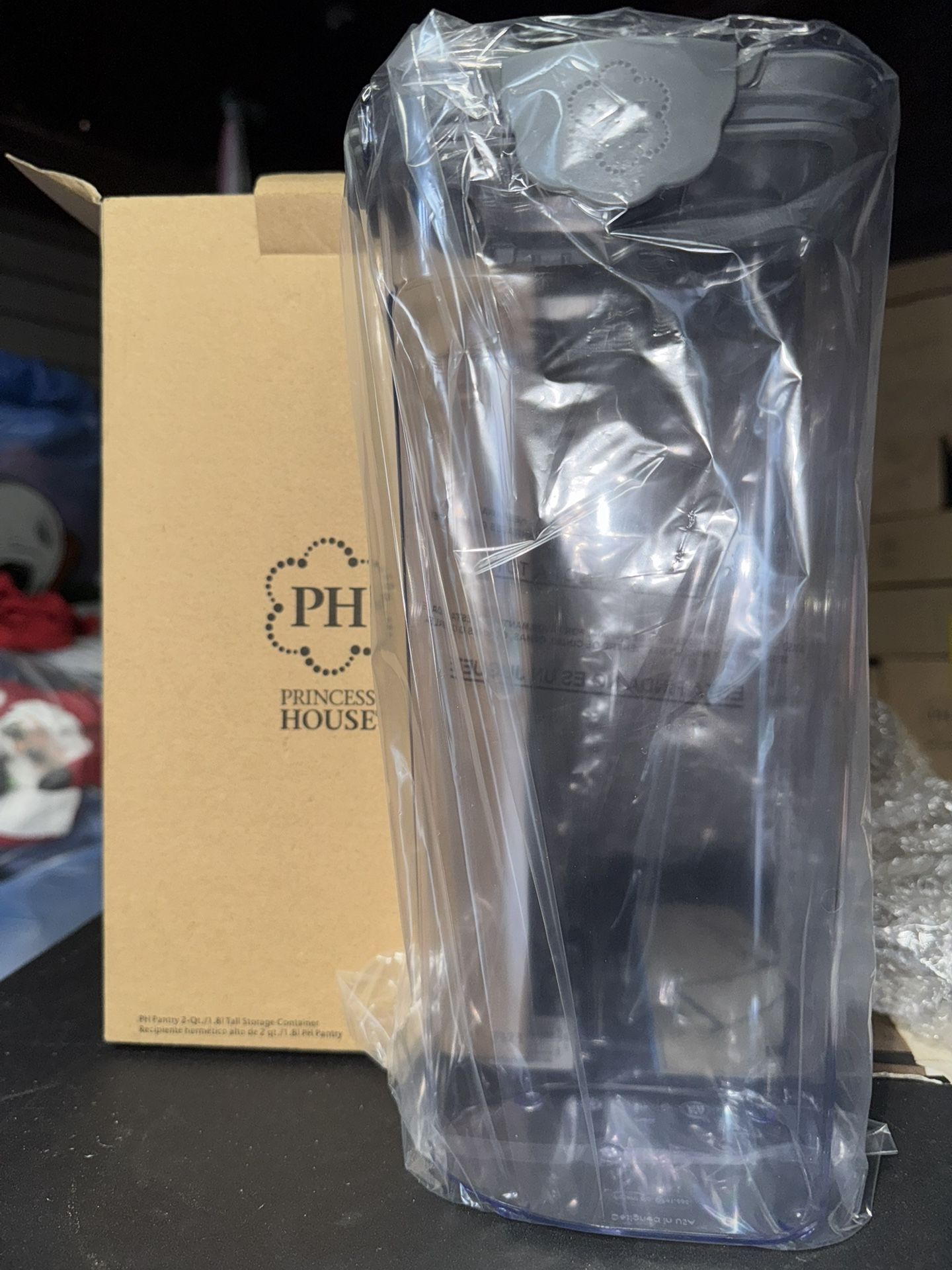 Princess House Tall Pantry 2 Qt. Storage Container