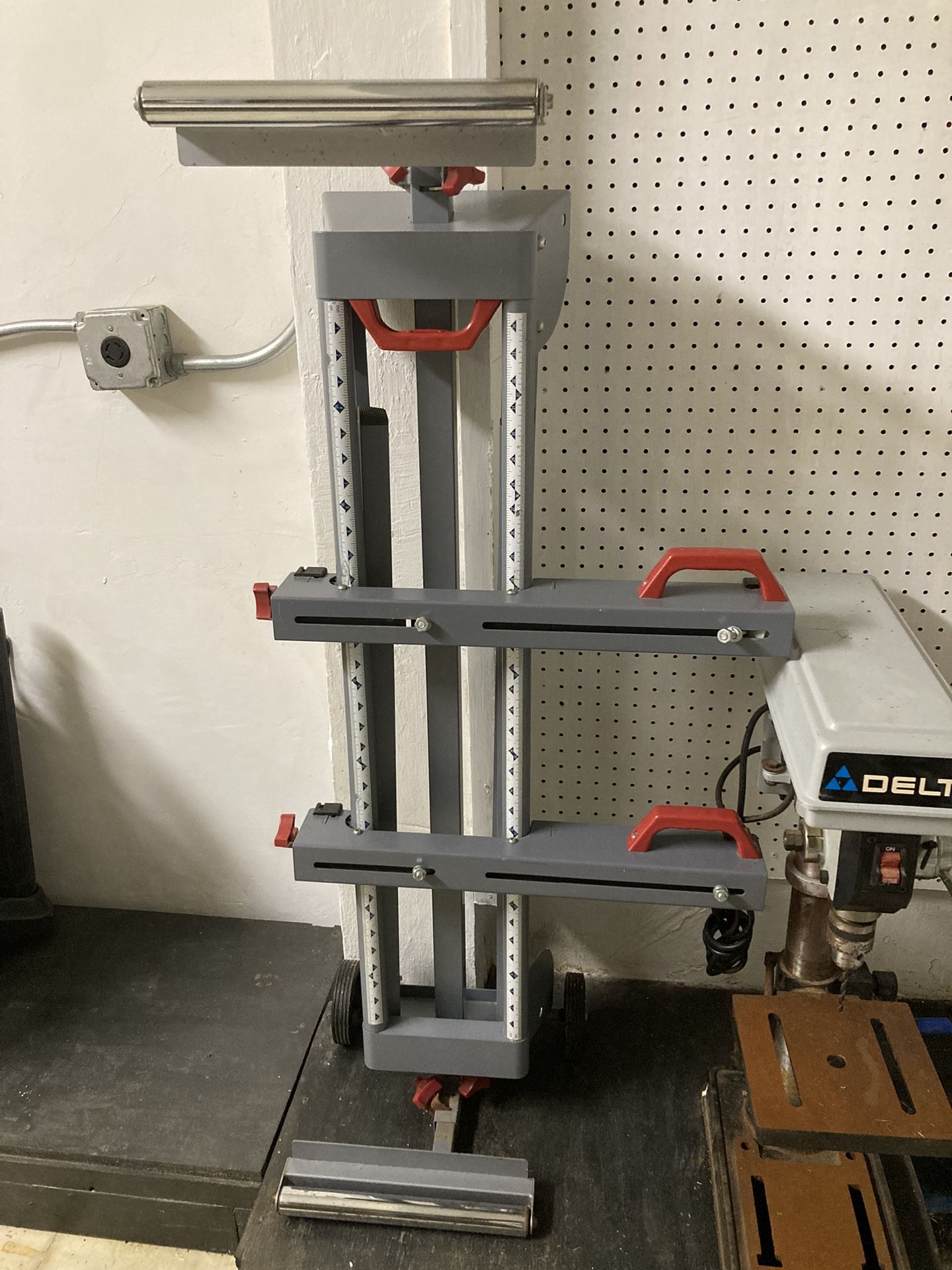 Miter Saw Stand