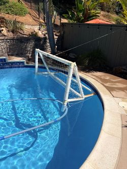 Waterpolo Inflatable Goal for Pool
