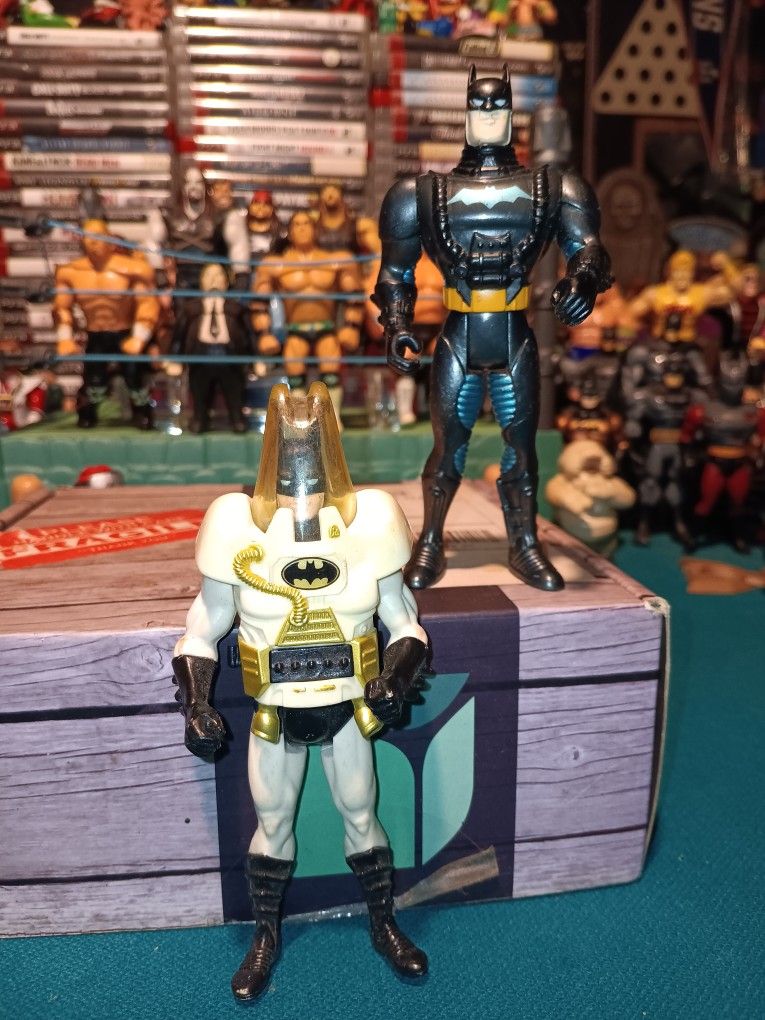 Batman Returns Figure "Polar Armor Arctic Batman" & New Batman Adventures Figure "Sea Claw" ( Vintage Kenner  1990/1995 )