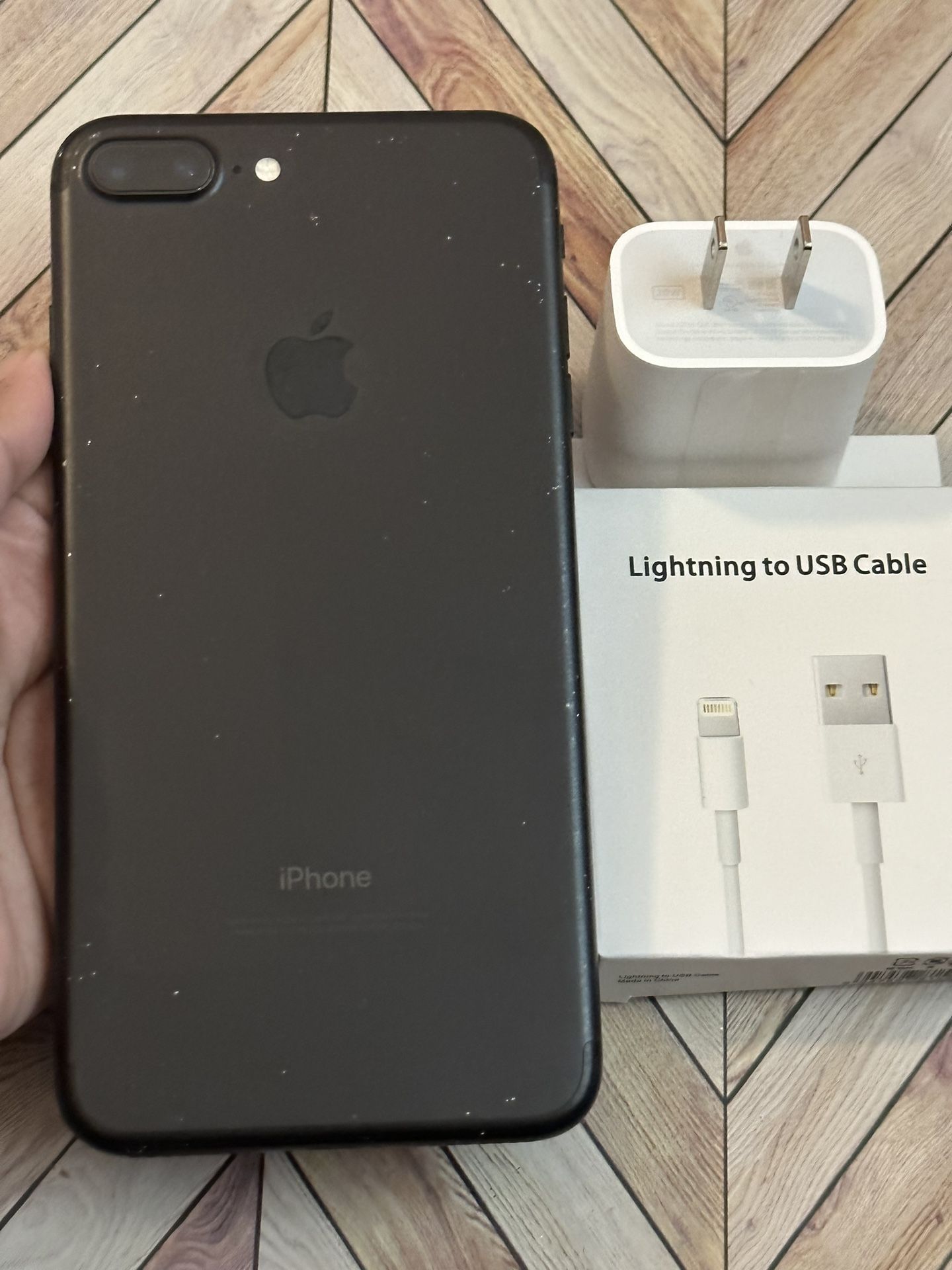 IPhone 7 Plus (32gb) Matte Black UNLOCKED