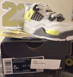 Toddler shoes