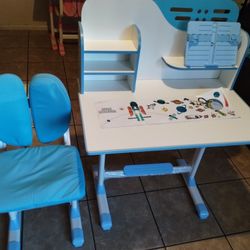 Escritorio Para Niñas Y Niños $65 EACH ONE CADA Uno 
