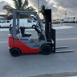 Forklift Toyota 