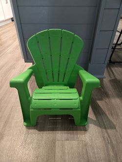 Toddler Adirondack chair