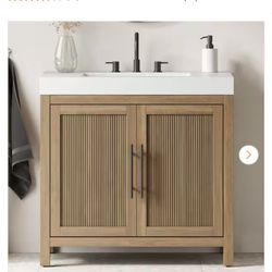 Glacier Bay Cargrove 36 in. Single Sink Oak Bath Vanity with White Resin Composite Top (Assembled)