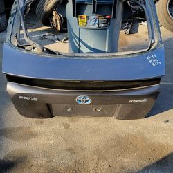 16/18 Toyota Prius Tailgate Liftgate Hatchback Door $550