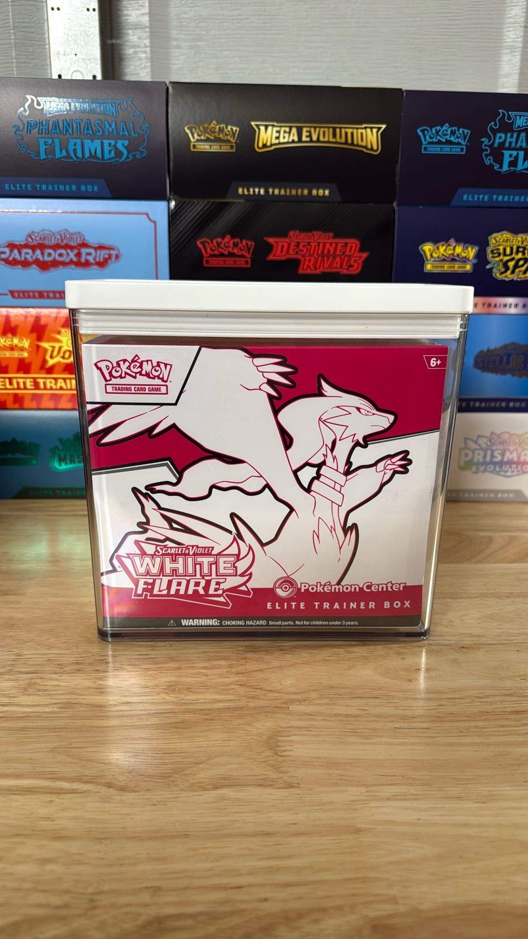 White Flare Pokemon Center Elite Trainer Box