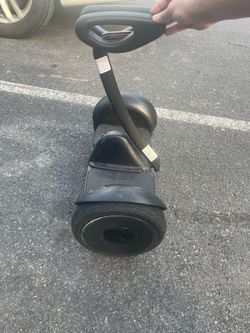 Self balancing scooter