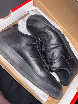Black Nike Air Forces