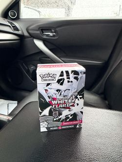 Pokemon White Flare Booster Bundle