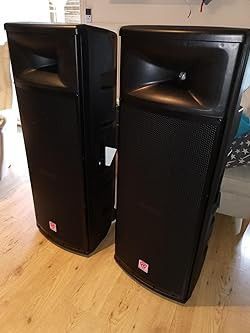 Rockville 2 Dual 15 In Speakers And 2 18 in Subwoofers 
