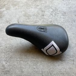 Resist Pivotal Fgfs Seat
