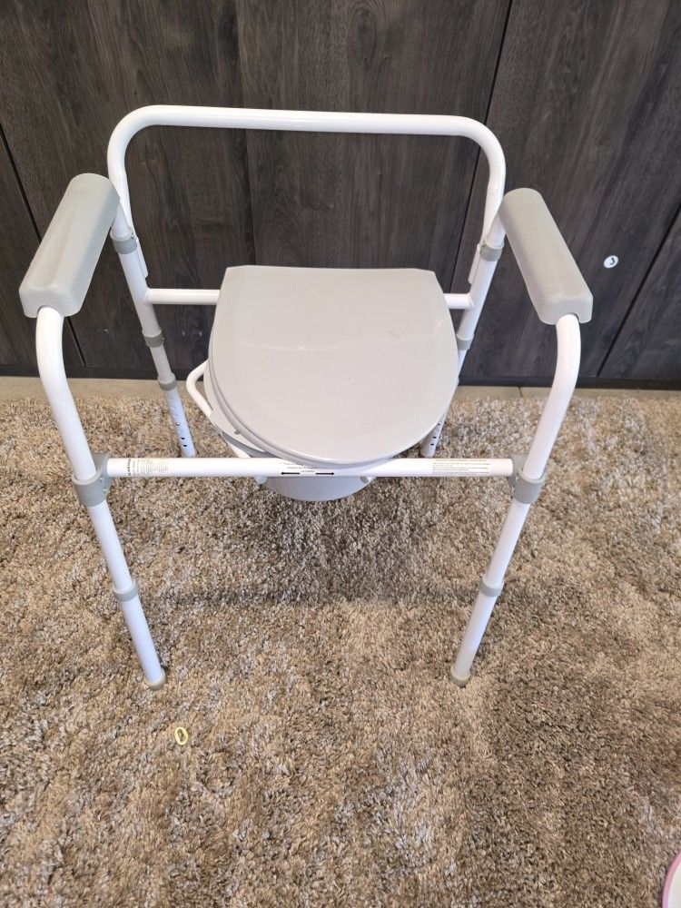 Commode