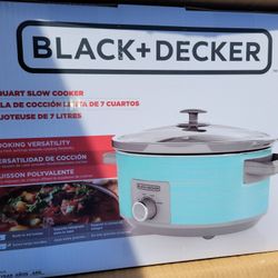 Black and Decker crockpot.