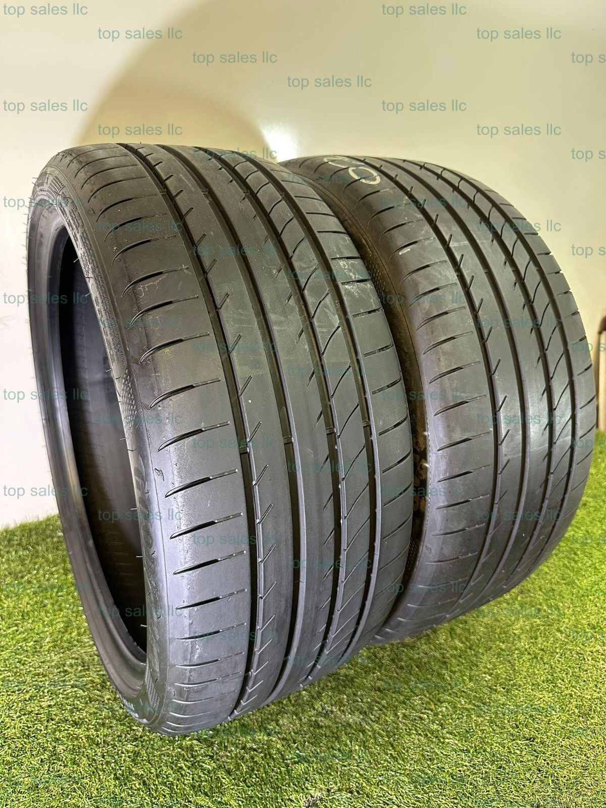 U230  255 35 20 97Y  Goodyear  Eagle F1  - 2 Used Tires 90% Life 