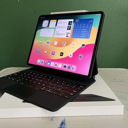 iPad Pro 12.9-inch 4th Gen With Magic Keyboard & Apple Pencil 2