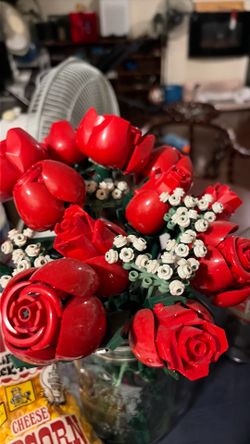 Built lego flowers