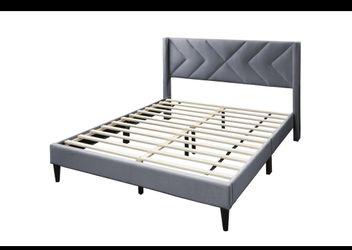 Queen Bed Frame With Mattress 