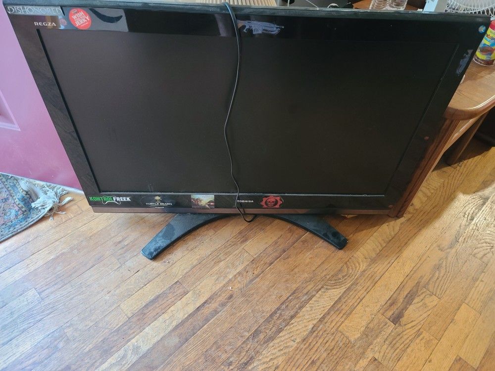 42" Toshiba