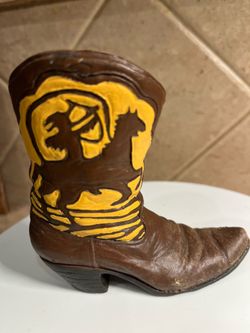 Western Rustic Ceramic Cowboy/Native Riding Horse Design Old Boot