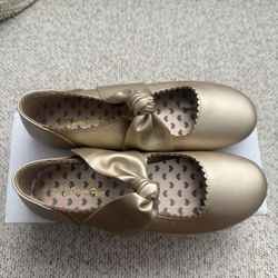 Girls Dress Shoes (Gold) Size: 3