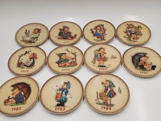 W. Goebel Annual Edition Collectors Plates 11pc Germany