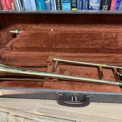 Olds Ambassador CA Trombone W/case