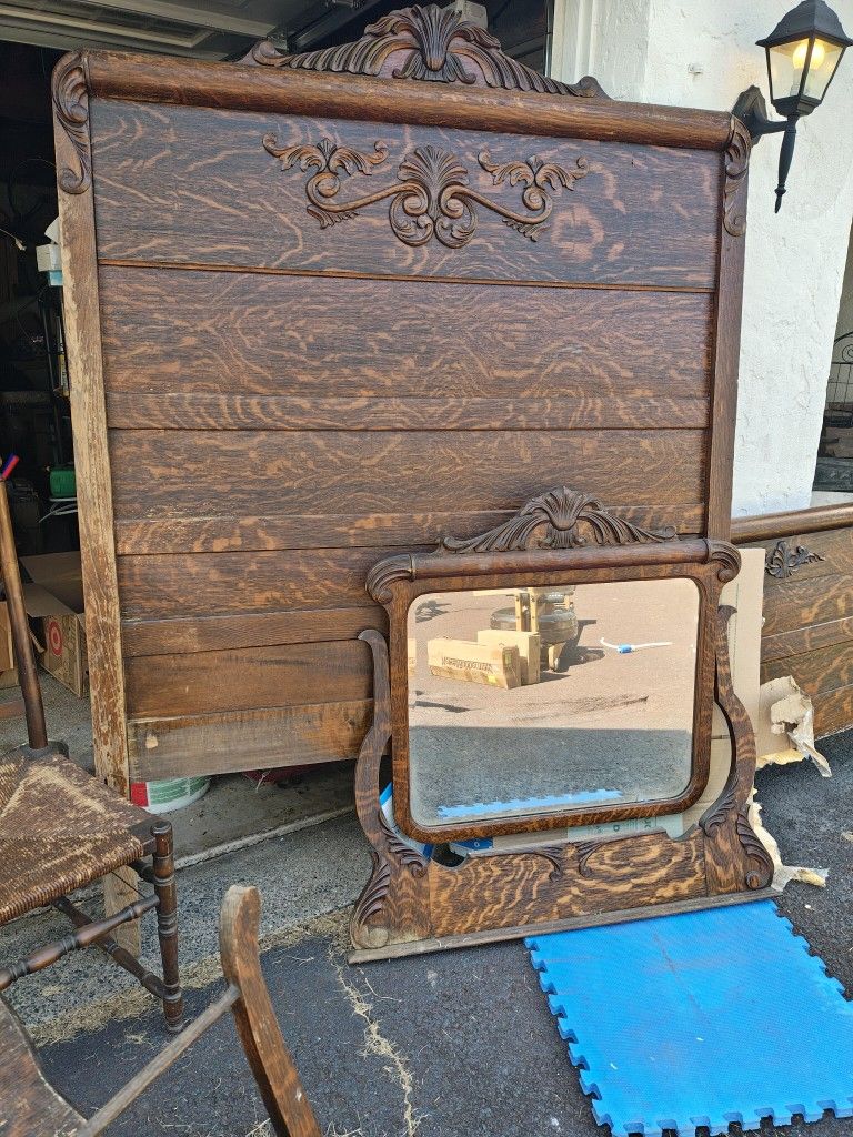 Tiger Eye Oak Complete Bedroom Set