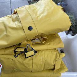 Rain suits 