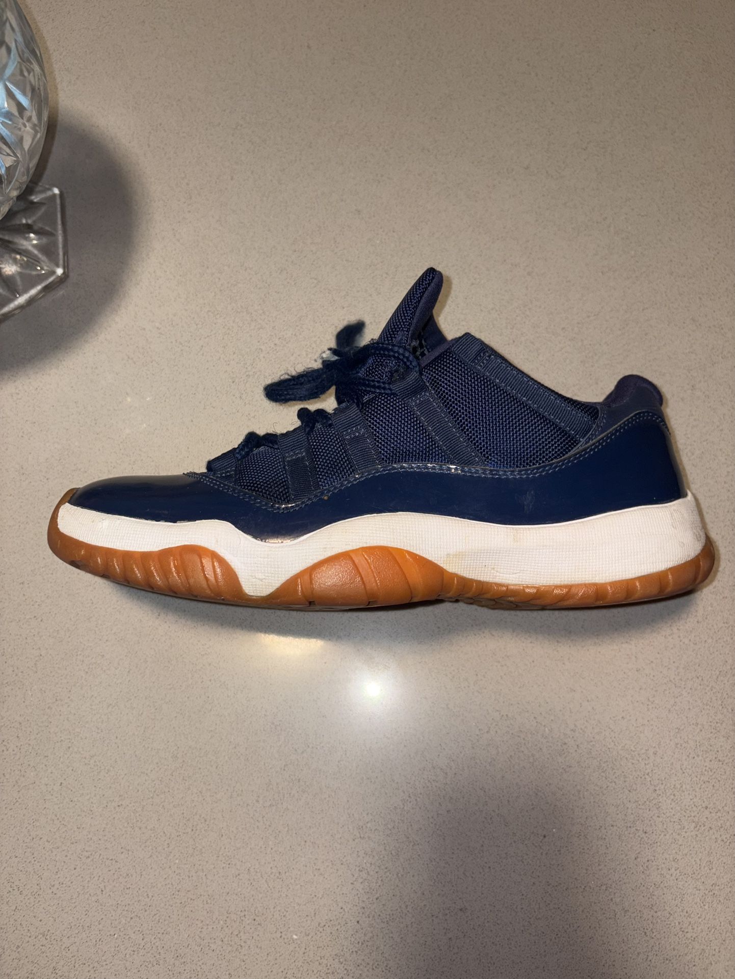 Jordan 11s Navy Gum
