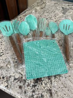 Nine Piece Silicone Utensils Sent